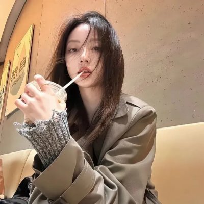你好,我叫多蕾丝